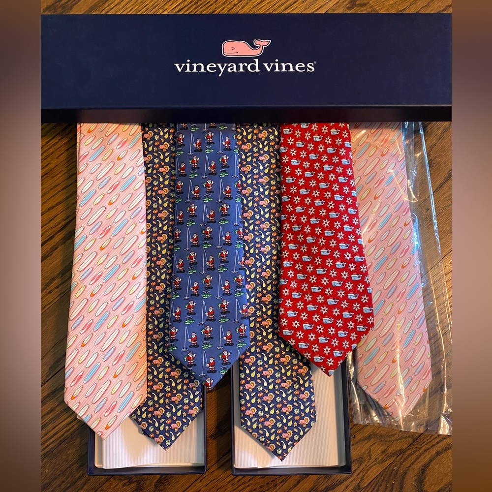 Boys NEW vineyard vines tie Thanksgiving Christmas Surf - now Listed separately
